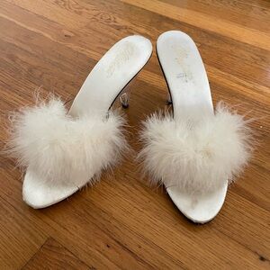 Vintage ‘60s furry pumps